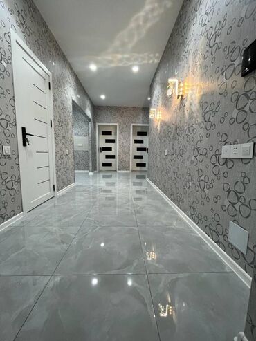 Yeni tikili: Yeni Günəşli Massiv D, 2 otaqlı, Yeni tikili, m. Xalqlar Dostluğu, 80 kv. m — 6