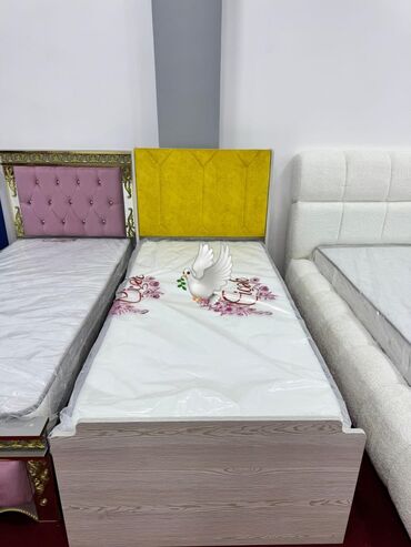 Masa və oturacaq dəstləri: Çarpayı yeni tək nəfərlik