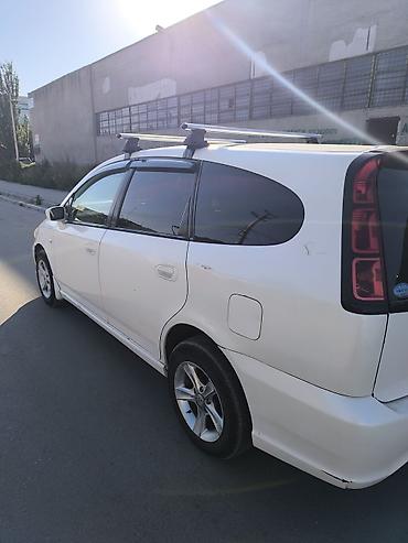 Honda: Honda Stream: 2003 г. — 5