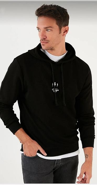 Sviterlər: •Brend: Buratti (italy fashion 🇮🇹🇹🇷 group) •Model: Hudy (hoody) •Ölçü — 5