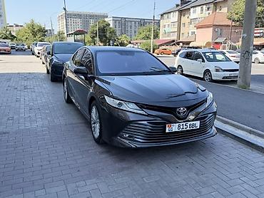 jeep compas: Toyota Camry: 2017 г., 2.5 л, Автомат, Бензин, Седан — 4