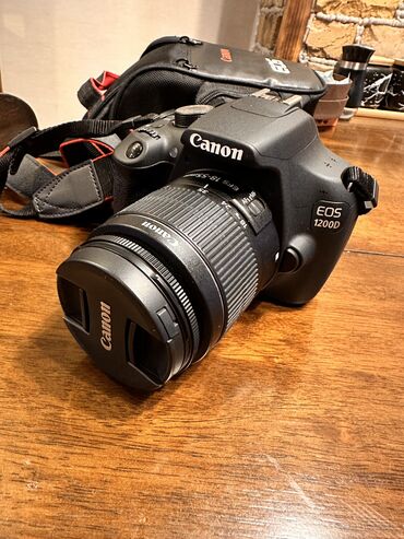 сумка для фотоаппарата canon eos 1200d 60d: Продаю фотоаппарат Canon 1200D состояние почти новый ! в комплекте