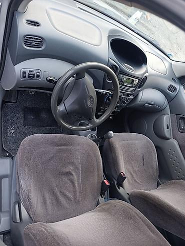 toyota bz5: Toyota Yaris Verso: 2000 г., 1.3 л, Механика, Бензин, Минивэн — 6