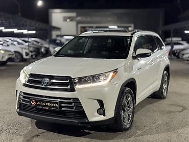 volkswagen golf v: Toyota Highlander: 2018 г., 3.5 л, Гибрид, Кроссовер — 3