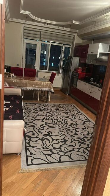 Qonaq otağı dəstləri: İşlənmiş — 8