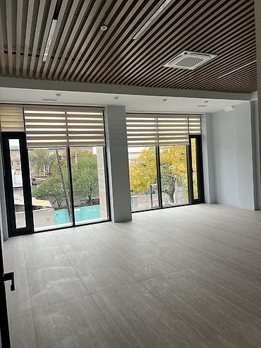 Продажа офисов: Продажа офисов 27 м², С ремонтом, Бизнес центр, 1 этаж — 4