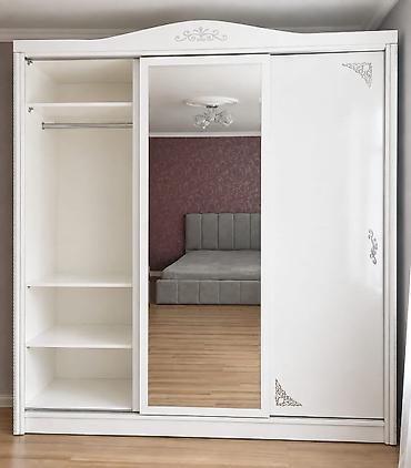 Мебель: Dolab . 400 AZN. ideal vəziyyətdədi ölçü 235*235*60 ünvan Kənd — 2