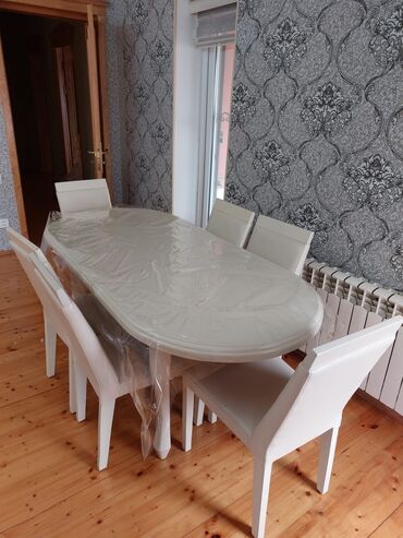 Stullar: Qonaq otağı üçün, İşlənmiş, Açılan, Oval masa, 6 stul
