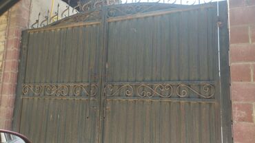 замки на ворота: Дарбаза | Секциялык, | Металл, Колдонулган, Акысыз чыгуу