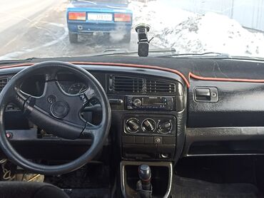 golf iv: Volkswagen Golf: 1992 г., 1.8 л, Механика, Бензин