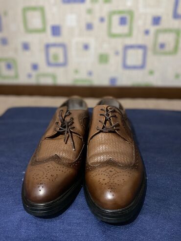 мужская классическая обувь: Оригинальные оксфорды классика Чистая кожа Размер 41 Брали намного
