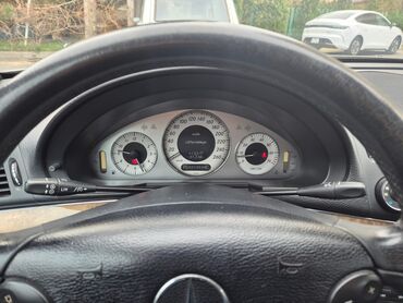 Mercedes-Benz: Mercedes-Benz E 230: 2.5 l | 2007 il Sedan — 8