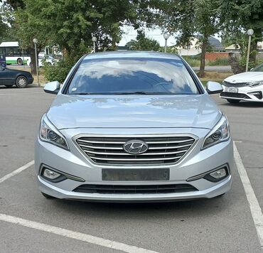 продам хундай сонату: Hyundai Sonata 2017 серая 
Срочно продается!!!