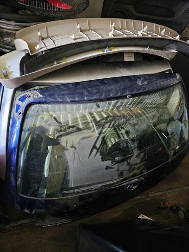 Амортизаторы, пневмобаллоны: Крышка багажника Lexus 2001 г., Б/у, цвет - Серый,Оригинал