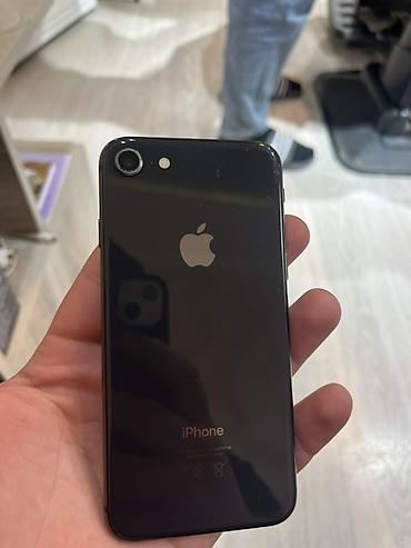 Apple iPhone: IPhone 8, 64 GB, Qara, Barmaq izi — 1