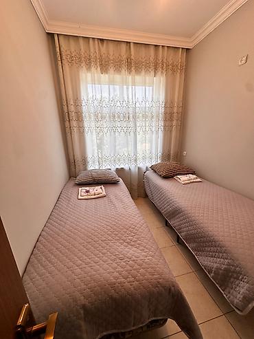 Günlük kirayə mənzillər: 3 otaqlı — 11