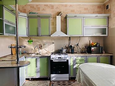 Продажа домов: Дом, 180 м², 6 комнат, Собственник — 10