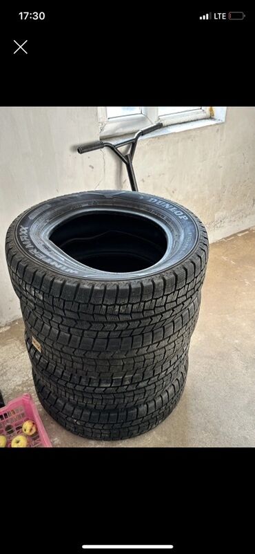 зимний резина 15: Комплект зимних шин Dunlop Winter Maxx. 195.65.15 - Сезон: зима