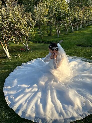 платья турецкий: Продаю свое свадебное платье надевала один раз Размер 42-44-46 -48