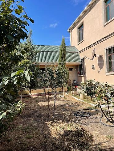 ev satilir type 0: 🏡Mehdiabad HƏYƏT EVİ SATILIR! 4 nomreli mektebin yaxınlığı ✨ — 5