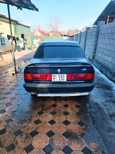 BMW: BMW 5 series: 1990 г., 2.5 л, Механика, Бензин, Седан