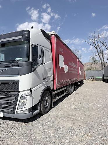scania 560: Тягач, Volvo, 2021 г., Шторный — 2