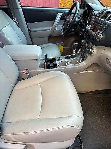 Toyota: Toyota Highlander: 2012 г., 3.5 л, Кроссовер — 9