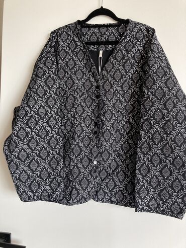 оверсайз свитер: Куртка-пиджак из качественного 100% денима, размер 50-54