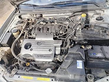 Nissan: Nissan Maxima: 3 l | 2004 il Sedan — 13