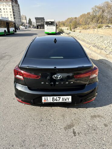 Hyundai: Hyundai Elantra: 2020 г., 2 л, Автомат, Бензин, Седан at lalafo.kg — 12 Hyundai: Hyundai Elantra: 2020 г., 2 л, Автомат, Бензин, Седан — 12