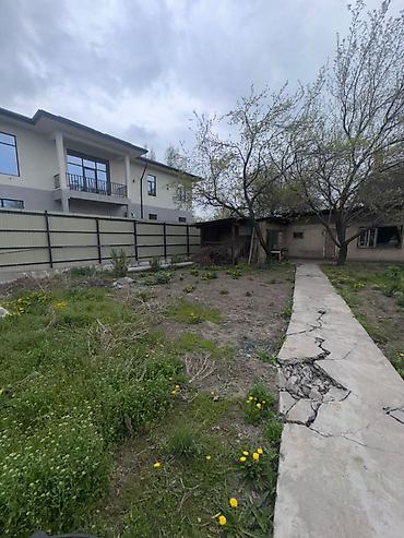 Продажа коттеджей и домов: 🏠Продается дом в районе Аламединского базара Немецкого стиля, высокий — 11
