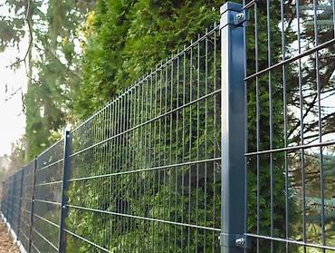 Proizvodi od rolovanog metala, metalni kanali: Panel 2d 183x250 6/5/6 mm cink+pvc. Panelna ogradafence system — 4