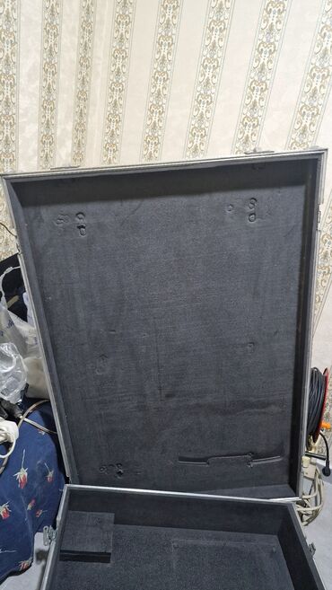 Futlyarlar, çexollar: Səfər və səhnə avadanlıqları üçün Flight Case (rolikli, metal künclü) — 9