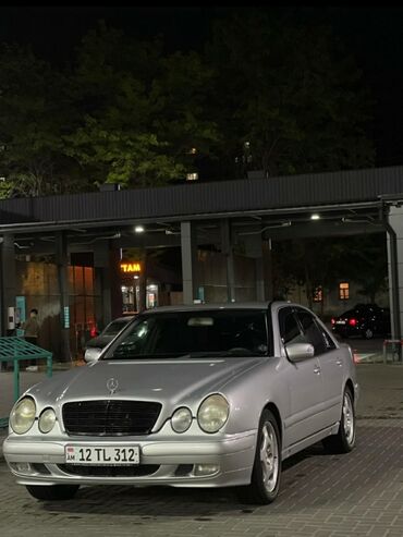 Транспорт: Mercedes-Benz 190 (W201): 2 л | 2001 г. | Седан