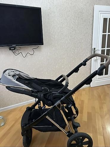 Uşaq dünyası: Çıxarıla bilən beşikli araba, Kidilo, Yeni, Cins: Oğlan, Yaş: <1 ay — 3