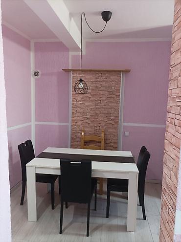 Dugoročni najam stanova: Namešten stan u kući, 50m2, na prvom spratu, zaseban ulaz Dvosoban — 12