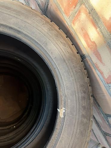 скани: Зимние шины Bridgestone Blizzak Revo1, комплект 4 шт. - Размер — 4