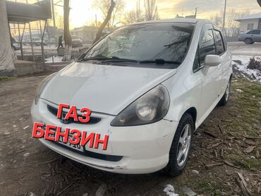 Honda: Honda Fit: 2002 г., 1.3 л, Вариатор, Газ, Хэтчбэк