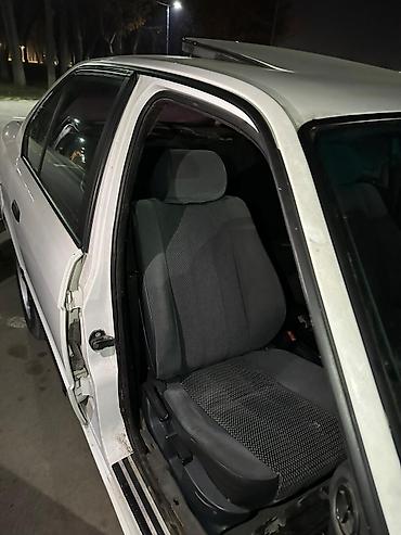 BMW: BMW 5 series: 1991 г., 2.5 л, Механика, Бензин, Седан — 8