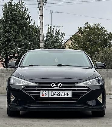 Hyundai Elantra: 2018 г., 2 л, Автомат, Бензин, Седан