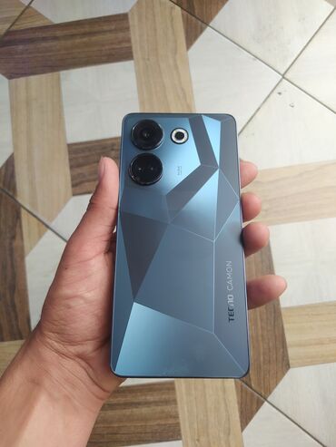 телефон fly mc220: Tecno Camon 20 Pro 5G, 256 ГБ, цвет - Синий, Сенсорный, Отпечаток пальца, Беспроводная зарядка