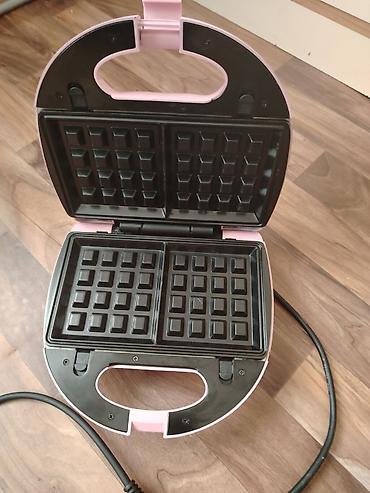 Ostali kuhinjski aparati: SilverCrest aparat za vafle – dupli - Boja: roze - Tip: električni — 7