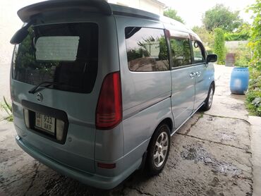 Nissan: Nissan Serena: 2002 г., 2 л, Автомат, Бензин, Минивэн