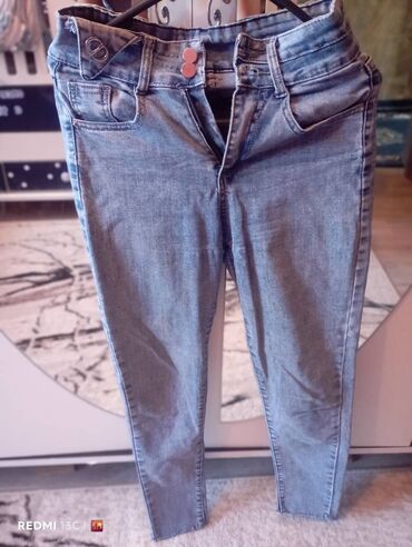 Köynək və bluzalar: 2 ci əl paltarlar var isdiyen vasap yasın — 15