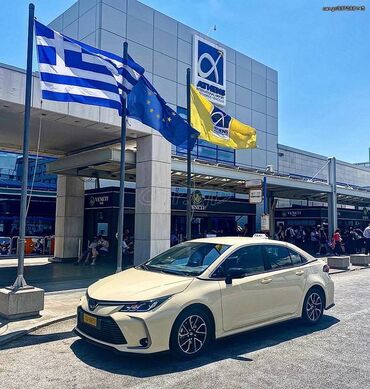 Toyota: Toyota Corolla: 1.8 l. | 2022 έ. Λιμουζίνα — 7