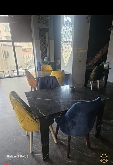 Divanlar: *SEVA XİRDALAN* Restoran, kafe, şirniyyat yerlərinə uyqun masa dəsti