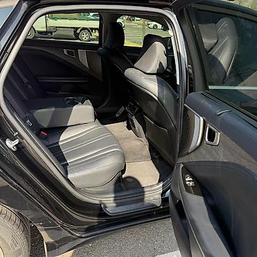 Kia: Kia K8: 2021 г., Седан — 25