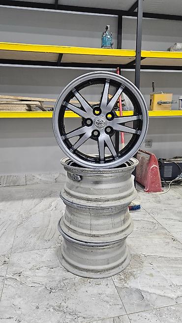 e60 m5 disk: Toyita Prius 30 kuza ucin diskiler,Yeni renglenib diod daccikler — 1