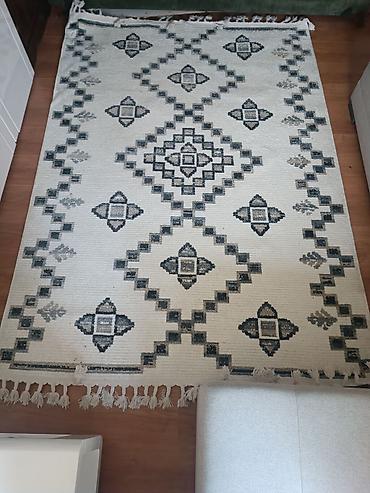 ormar za spavacu sobu: Tepih sa etno/geomterijskim dezenom 230x160 cm - Boja: krem osnova sa — 1