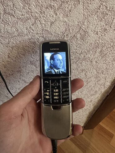 nokia 3105: Nokia 8 Sirocco, < 2 ГБ